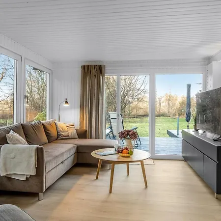 Gunnil - 400m From The Sea By Interhome *