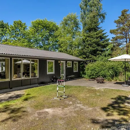 Holiday home Gunnil - 400m From The Sea By Interhome Saeby (Nordjylland)